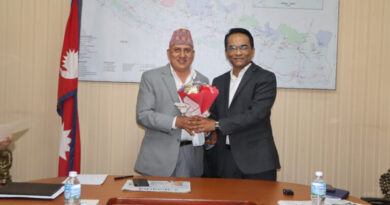 योजना आयोगका उपाध्यक्ष र राष्ट्र बैङ्कका गभर्नरबीच भेट