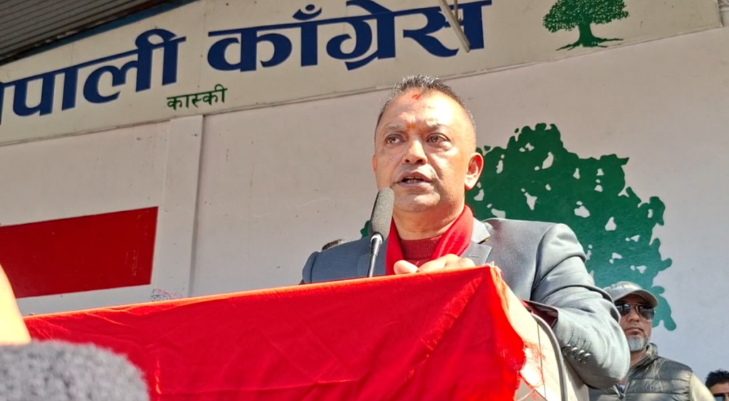 सरकारलाई तीव्र गतिमा अघि बढ्ने छुट भए पनि संविधान र विधिको ‘लेन’ मिच्न नदिने चेतावनी कांग्रेस सभापति थापाको चेतावनी
