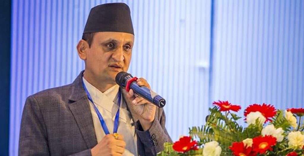 पूर्व राजस्व महानिर्देशक अधिकारीसहित तीन जनाविरुद्ध ७० लाख घुस प्रकरणमा मुद्दा