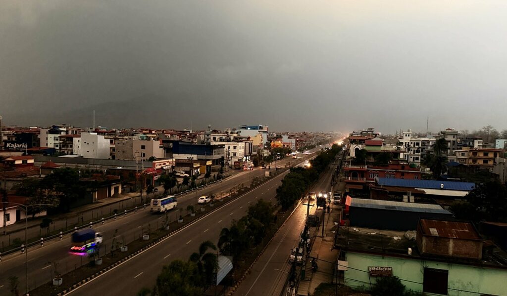 हावाहुरी अझ तीव्र हुनसक्ने चेतावनी, सतर्कता अपनाउन प्राधिकरणको आग्रह