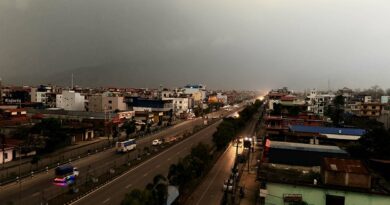 हावाहुरी अझ तीव्र हुनसक्ने चेतावनी, सतर्कता अपनाउन प्राधिकरणको आग्रह हावाहुरी अझ तीव्र हुनसक्ने चेतावनी, सतर्कता अपनाउन प्राधिकरणको आग्रह