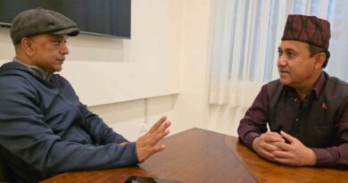 गगनको राजीनामामा विश्वप्रकाश शर्मा: ‘नैतिकताभन्दा अहिले स्थिति सम्हाल्ने जिम्मेवारी महत्वपूर्ण’