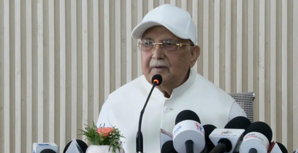 अहिले महागोयबल्स शैली चलेको छ : ओली