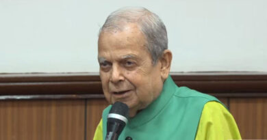 प्रधानमन्त्री शाह नेपाली हिटलरजस्तै बनेको महन्थ ठाकुरको आरोप प्रधानमन्त्री शाह नेपाली हिटलरजस्तै बनेको महन्थ ठाकुरको आरोप