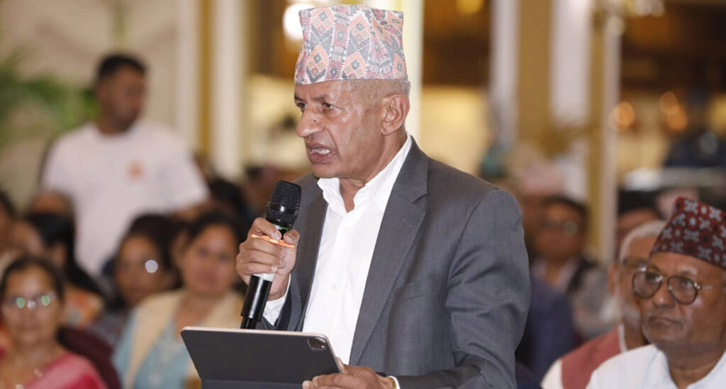 पुनर्गठनको बहसले पार्टीभित्र अस्वस्थ अवस्था सिर्जना गर्‍यो : प्रदीप ज्ञवाली